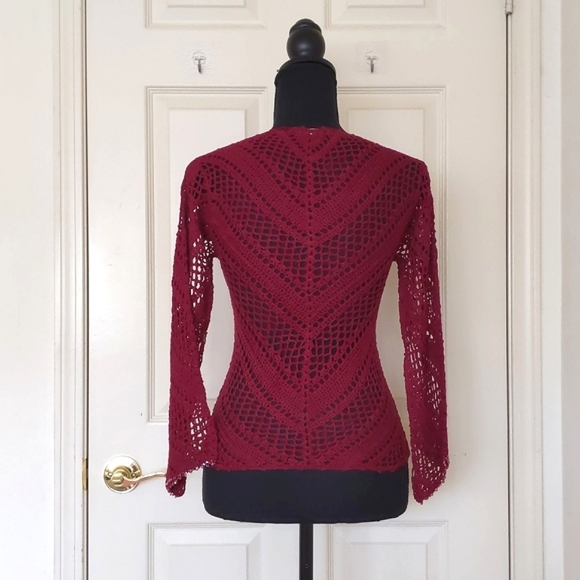NWOT. The Limited Silk Rayon V-Neck Long Sleeve Crochet Sweater w/Beads on Cuff. - Picture 2 of 6